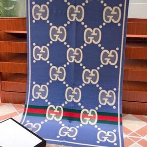 <AUTHENTIC>Gucci Scarf
